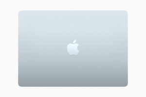 MACBOOK AIR M4 2025 | 16 GB RAM 512GB SSD | 10 Core GPU 10 Core CPU | 15.3″ (SKY BLUE) - Image 2